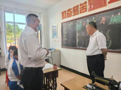 <b><b>省教育厅带领到市育智学校督导调研</b></b>