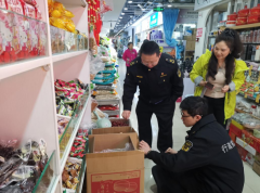 <b>沉庆大渡口严查果冻类产物守护儿童平安</b>